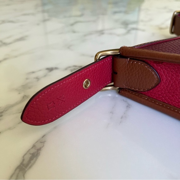 NWOT Coach 1941 Emery Crossbody Colorblock Red Apple Glovetanned Leather 688 - Picture 14 of 16